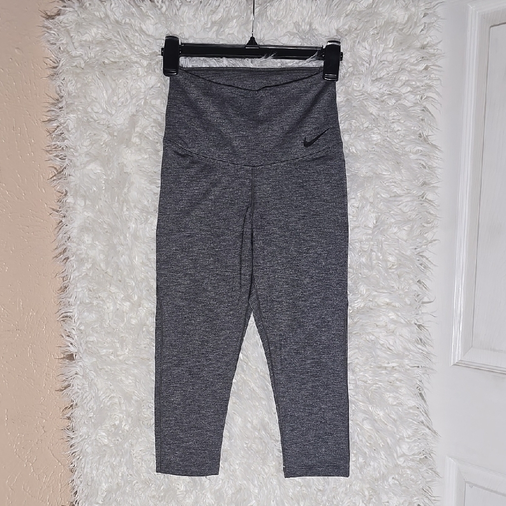 Nike Heather Gray Active Leggings